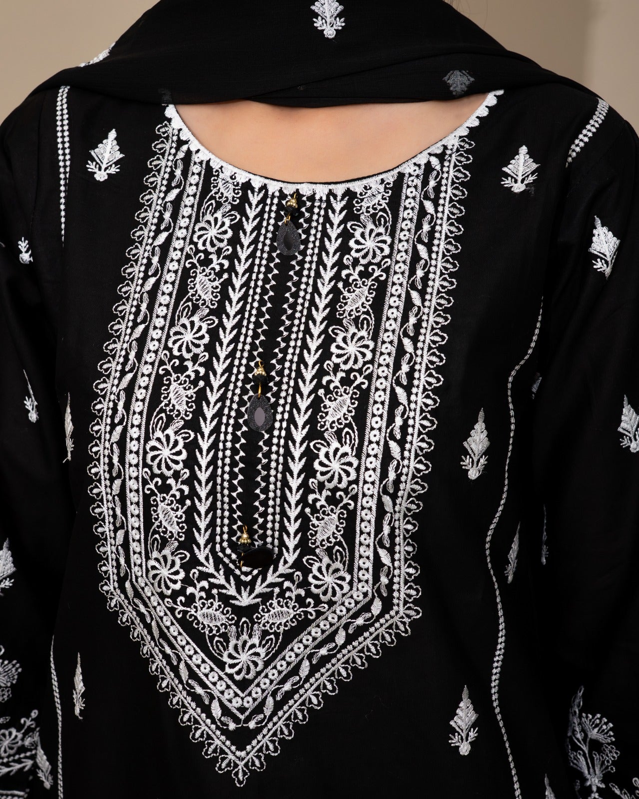 Shah jahan embroided 3 peice